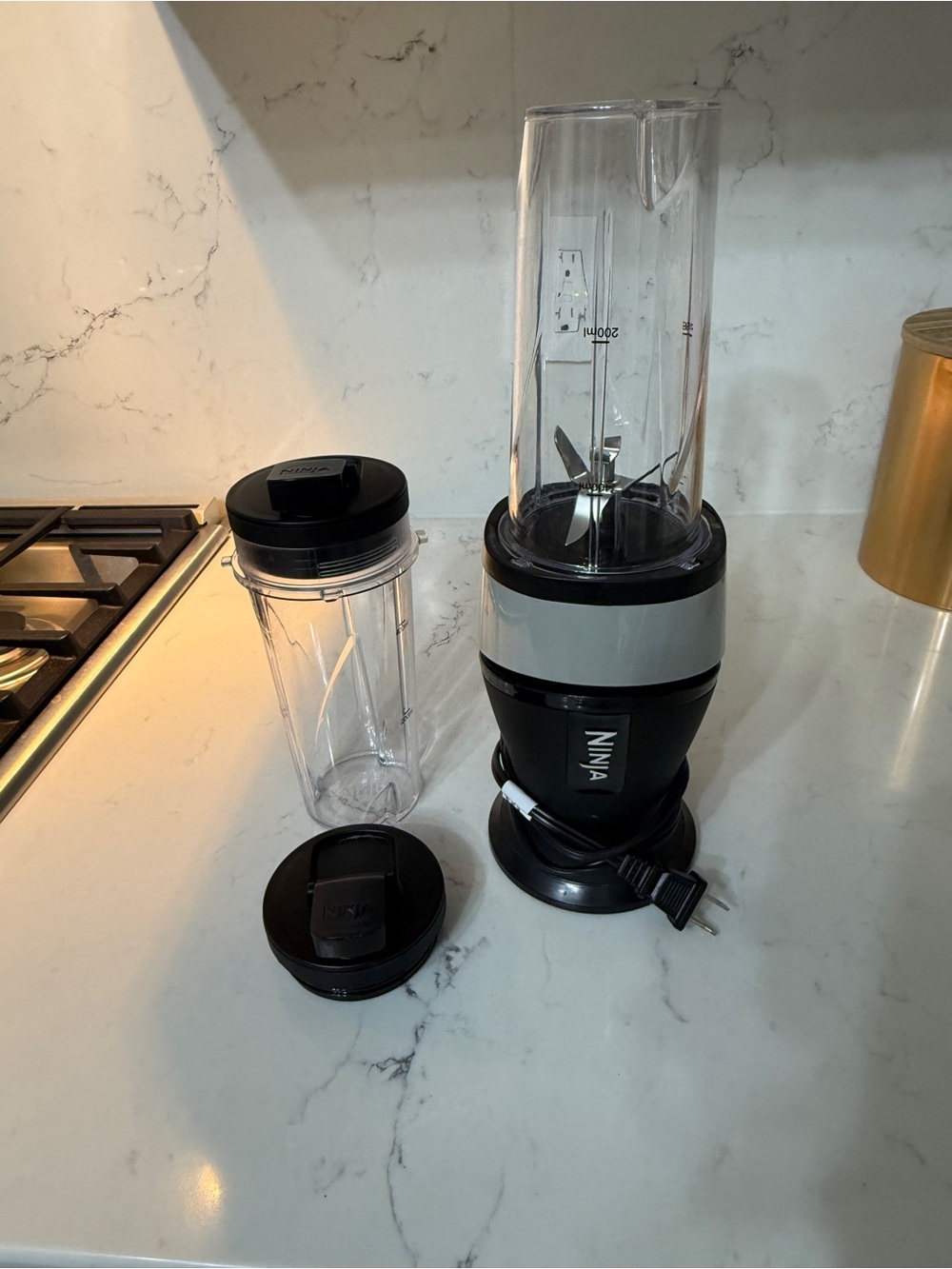 Ninja Single-Serve Blender in Black and Silver with Travel Cups